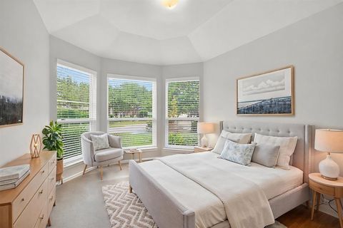 Photo of 2003 Carriage Road, Heartland, TX 75126 (MLS # 21242918)