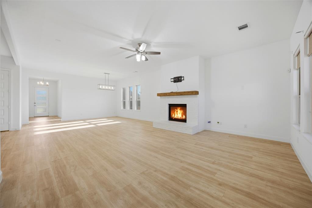 2213 Windy Hill Lane