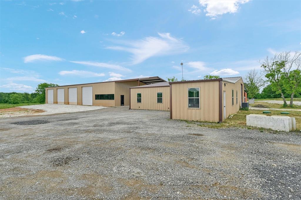 00000 - Commercial Sale