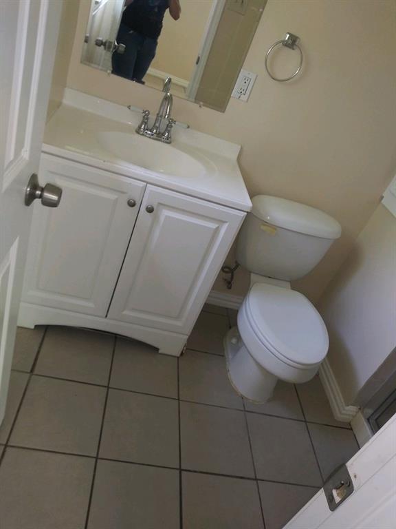 Holiday Park North 02 Rev - Residential Lease