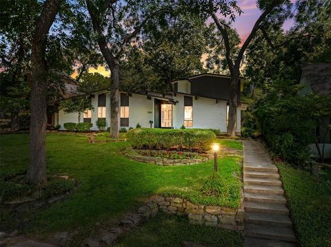 9740 Edgepine Drive Dallas TX 75238