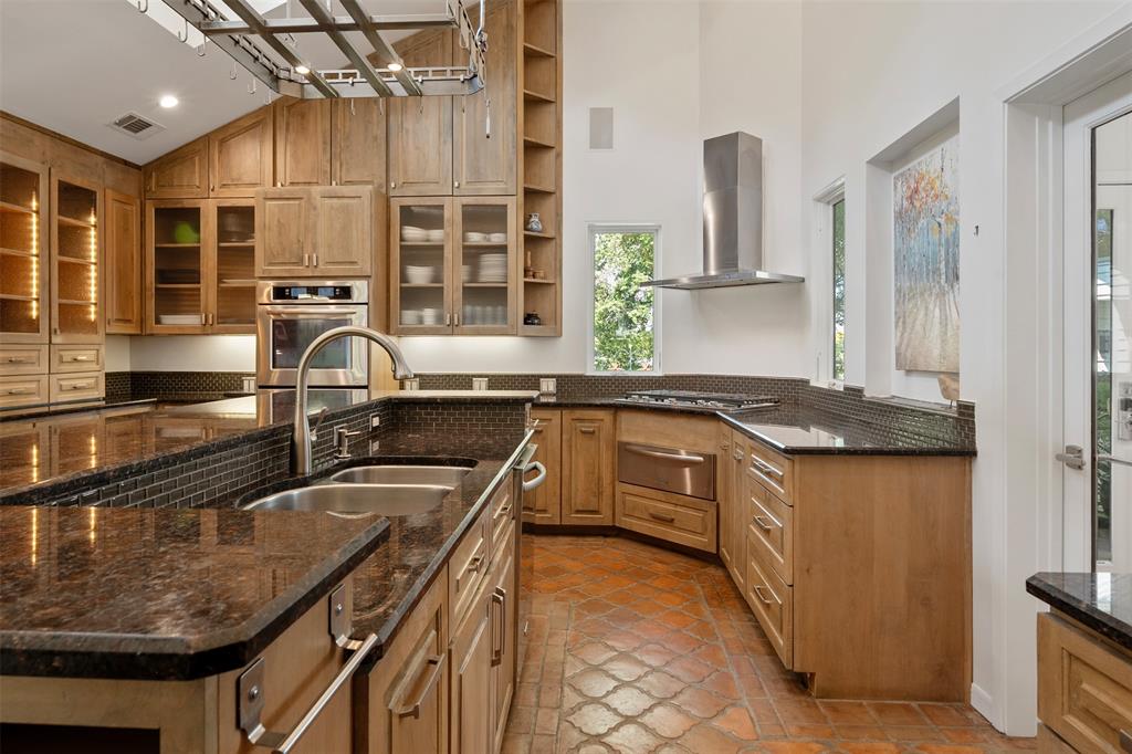 Pa Taylor Edition Lake Athens - Residential