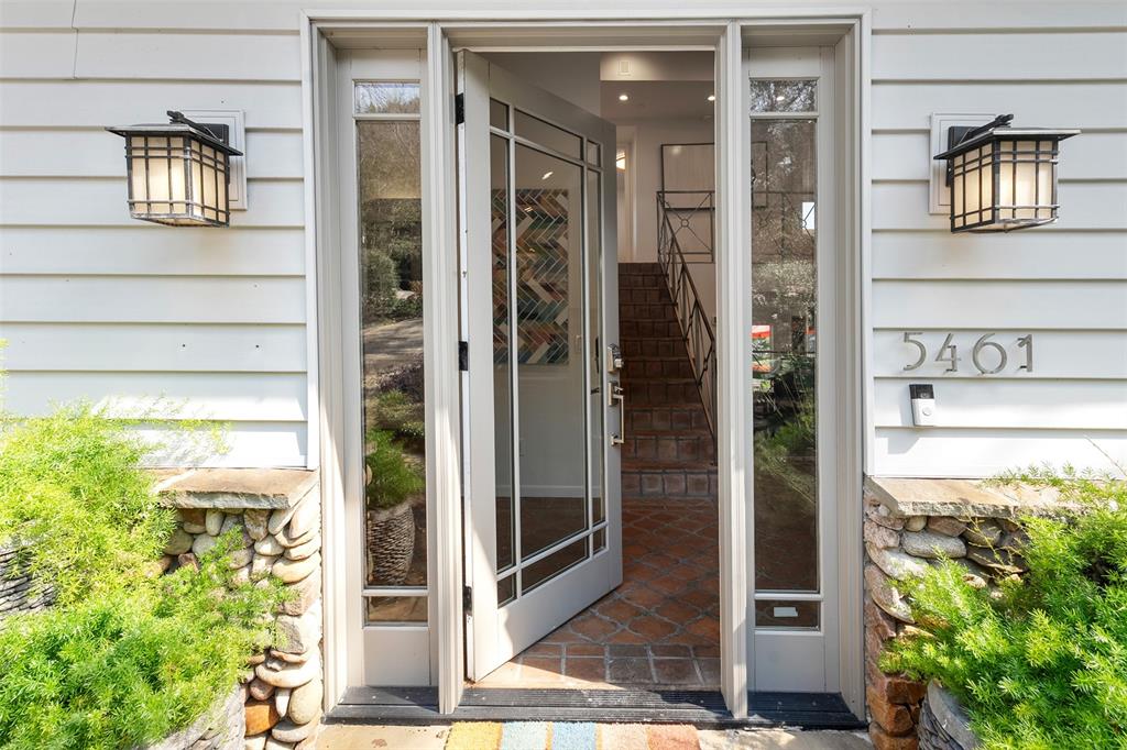 Pa Taylor Edition Lake Athens - Residential