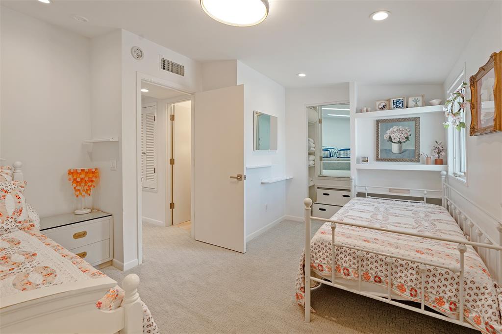 Pa Taylor Edition Lake Athens - Residential