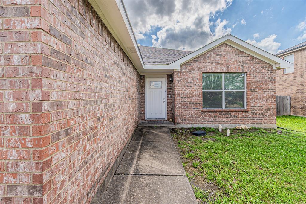8110 Macgregor Drive
