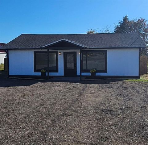 A home in West Tawakoni