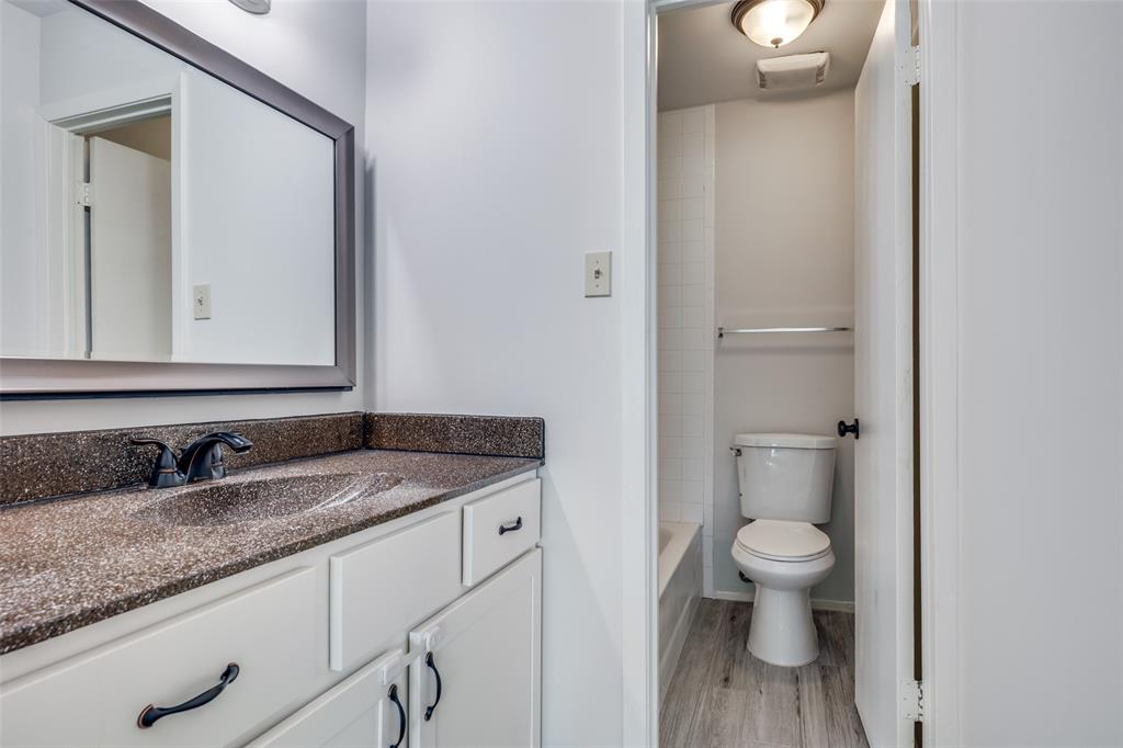 Richardson Crossing Condo - Residential