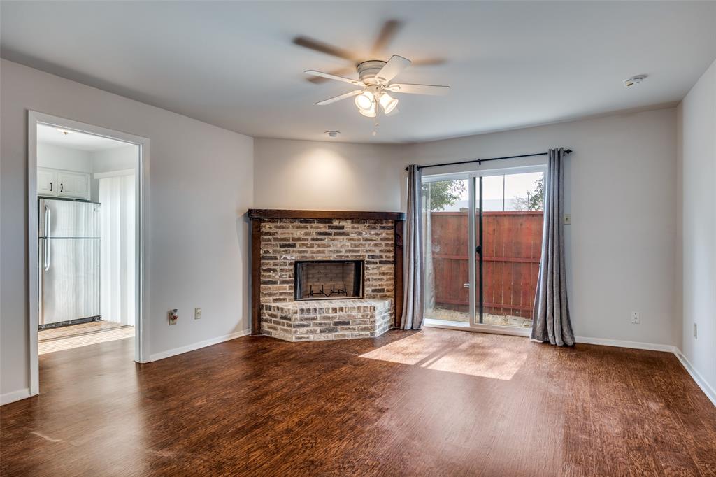 Richardson Crossing Condo - Residential