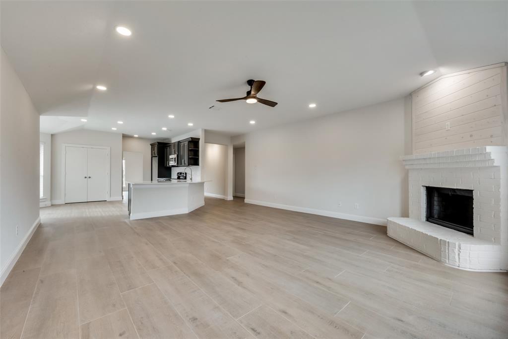 Crossroads - Residential Lease