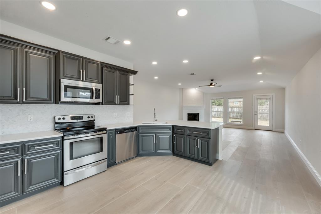 Crossroads - Residential Lease