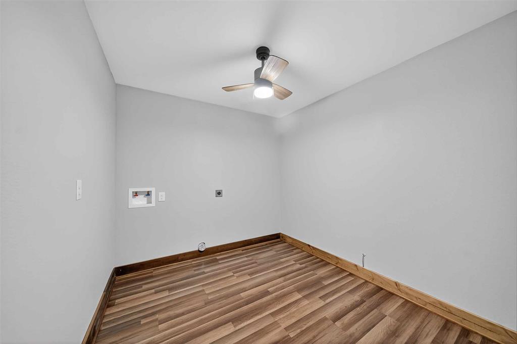 A100111-A0111 S Bradley - Residential