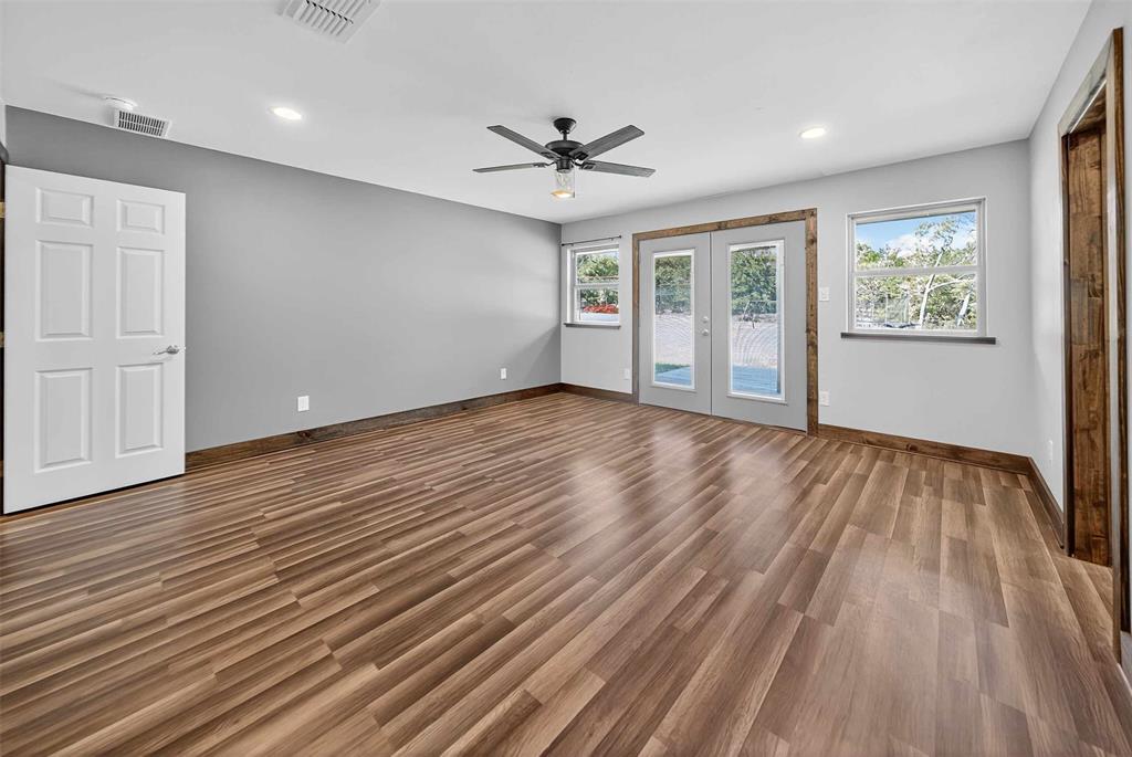 A100111-A0111 S Bradley - Residential