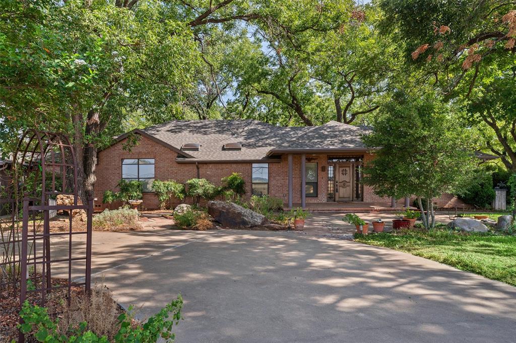 1820 Long Creek Court