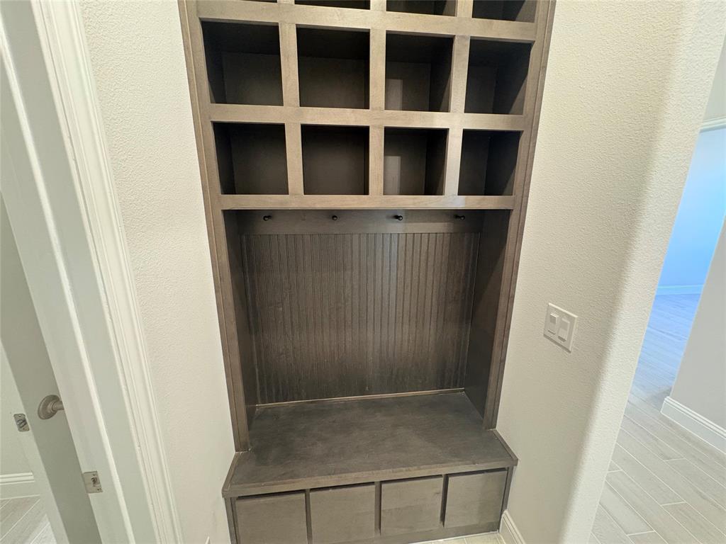 Regatta Oaks Ph I - Residential