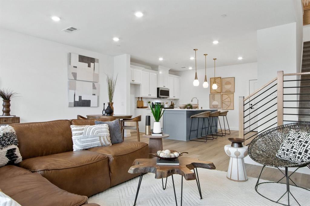1404 Azalea Drive