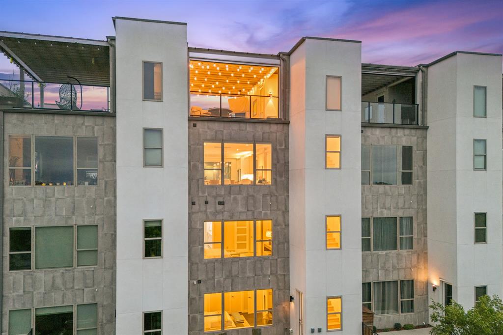 4965 Blaynes View