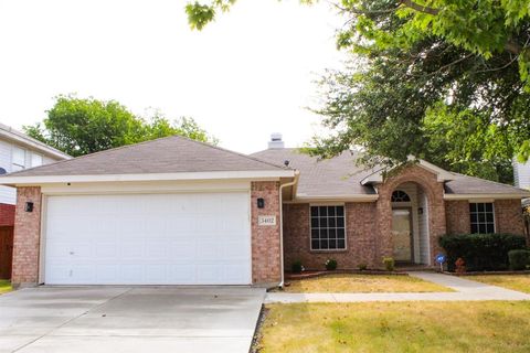 Photo of 3402 Heathcliff Drive, Mansfield, TX 76063 (MLS # 21329847)