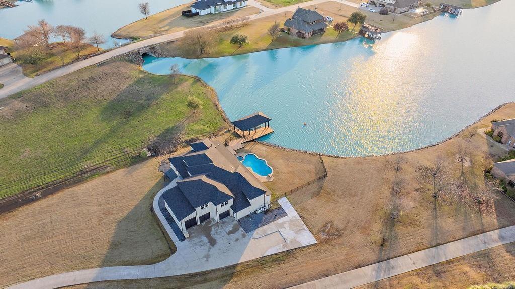 506 Calm Water Cove