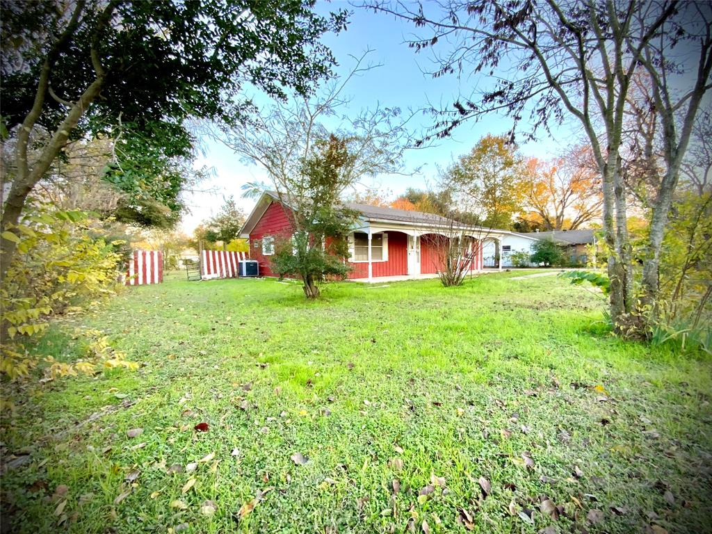 203 S Red River Street