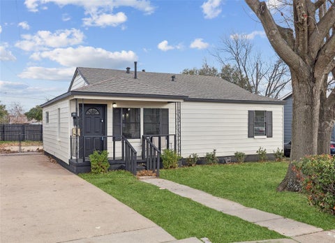 Photo of 604 Ford Street, Garland, TX 75040 (MLS # 21417080)