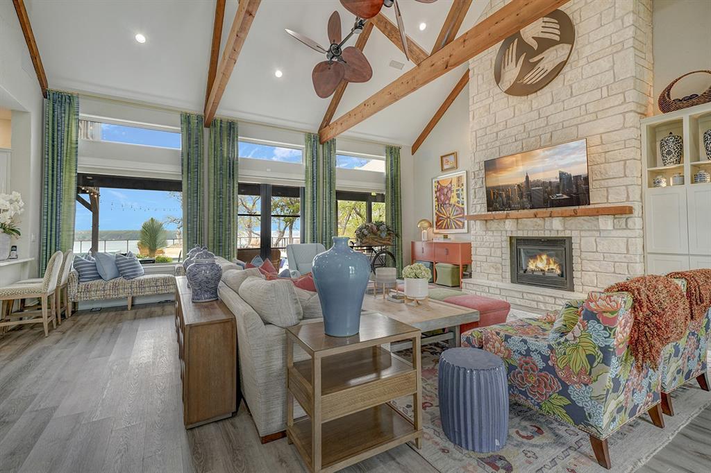 Lakeside Estate - Residential