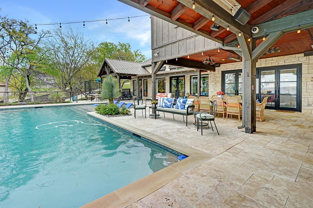 Lakeside Estate - Residential