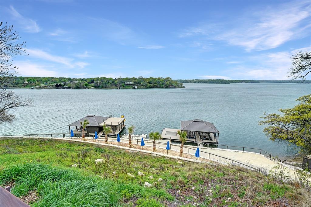 Lakeside Estate - Residential