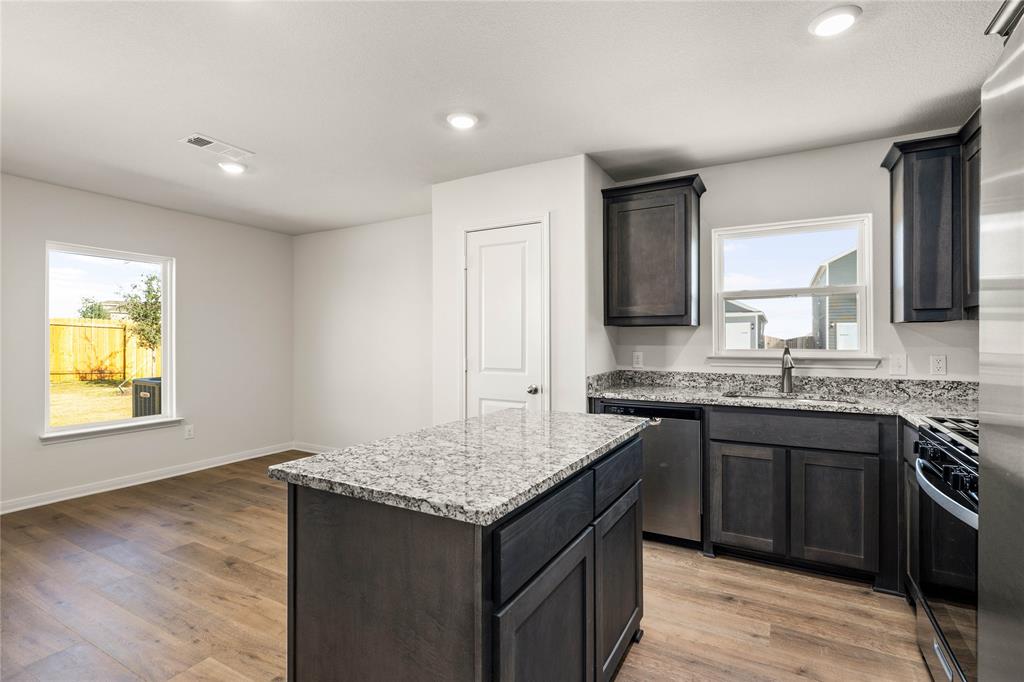 Vista West - Residential Lease