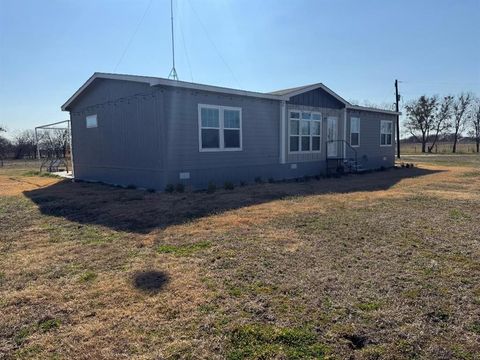 Photo of 430 CR 152, Riesel, TX 76682 (MLS # 21178877)