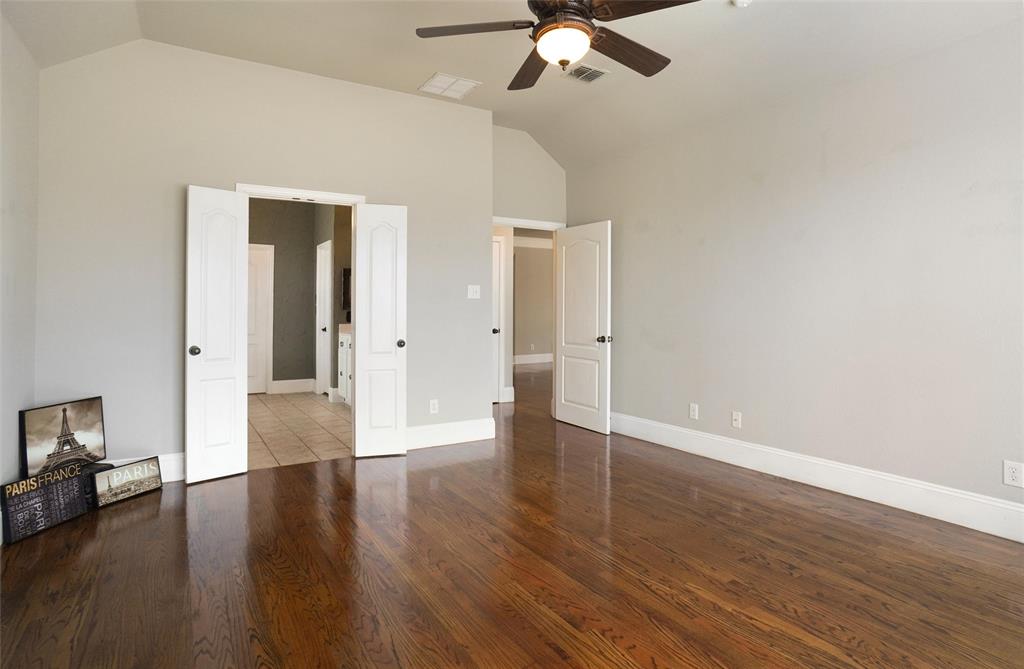 Lakes of Highland Oaks - Residential