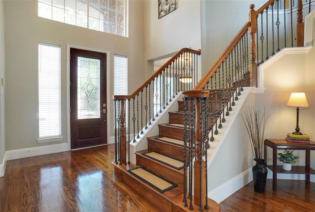 Lakes of Highland Oaks - Residential