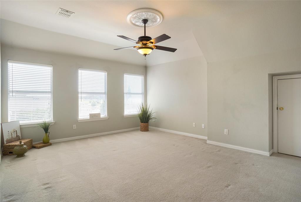 Lakes of Highland Oaks - Residential