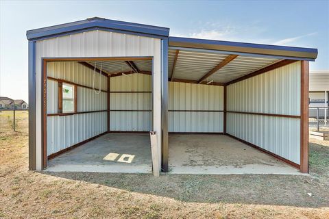 A home in Godley