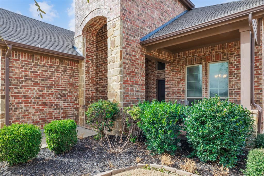 3033 Saddle Creek Drive
