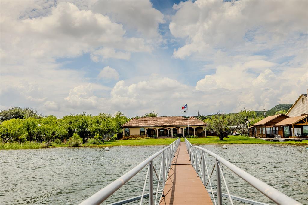 Peninsula - Residential