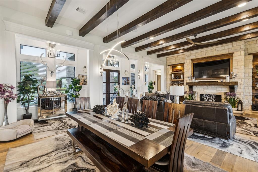 1001 Colina Vista Lane