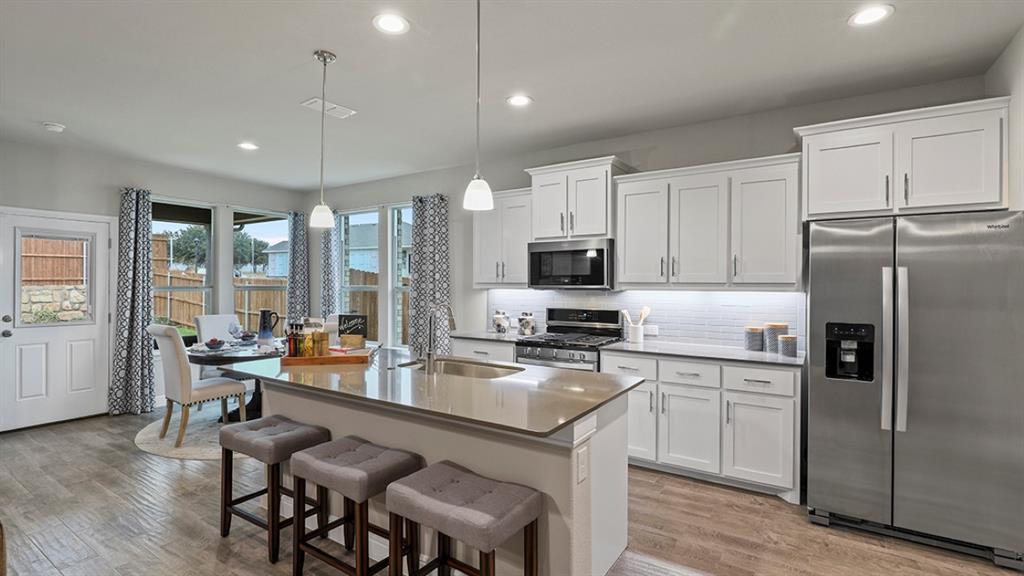 15540 BALHAM Pass