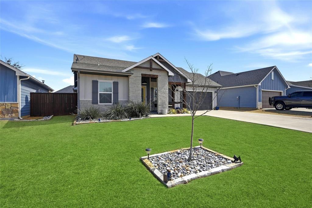 Lee Heights - Residential