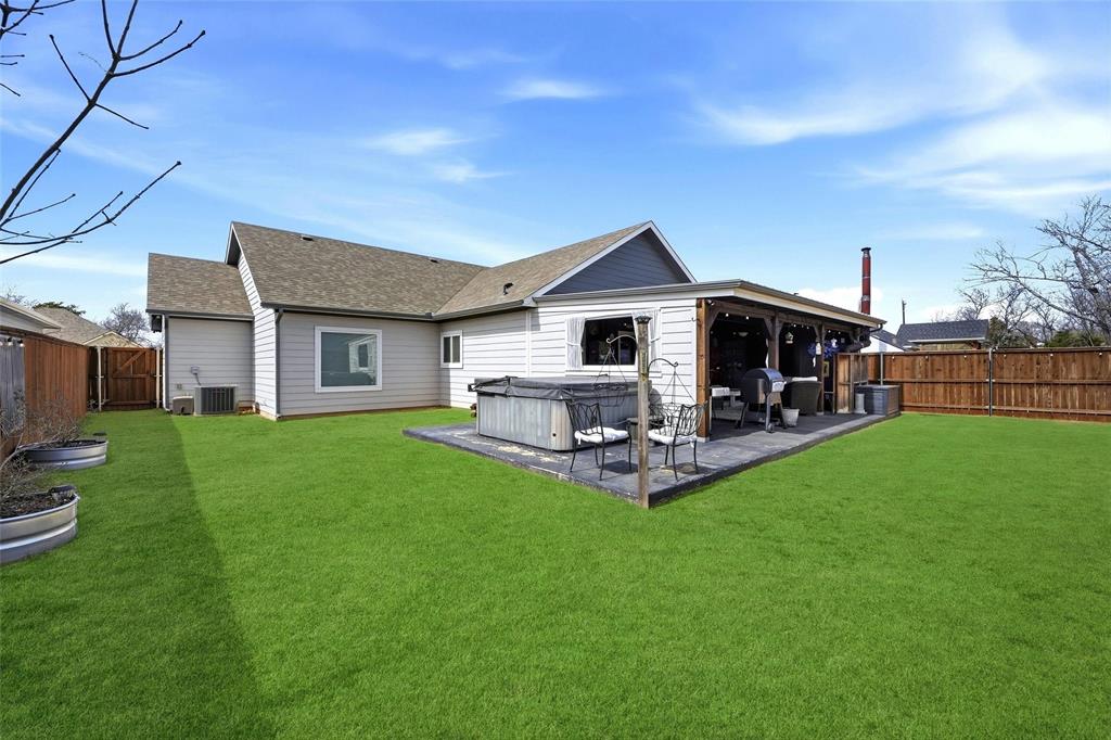 Lee Heights - Residential