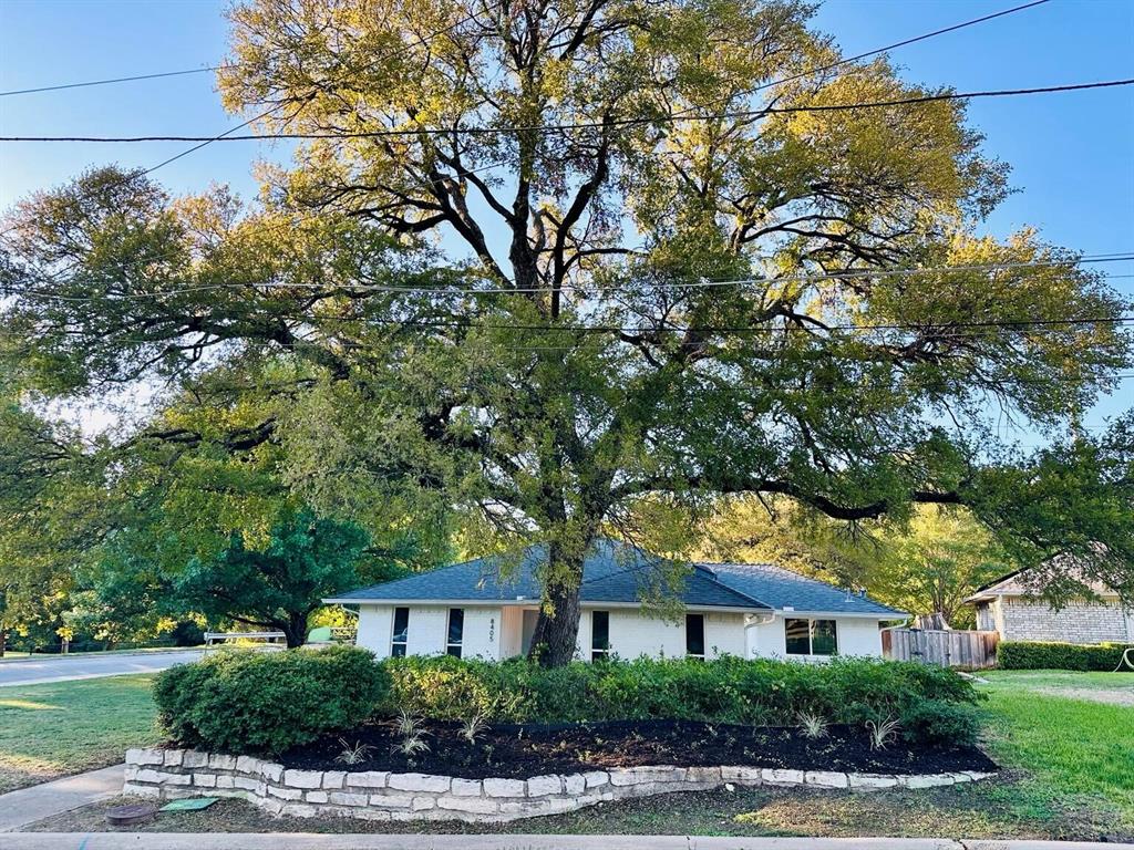 8405 Creekwood Drive