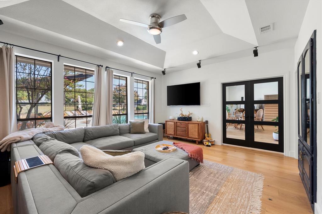 Woodlands Add - Residential