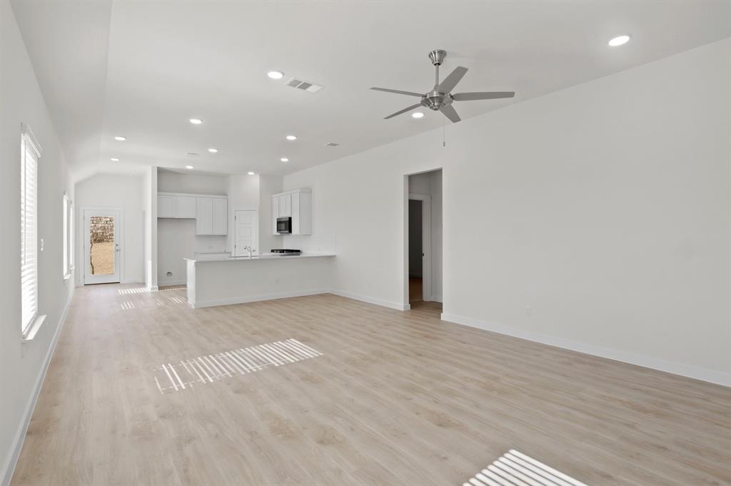 516 Green Grass Drive