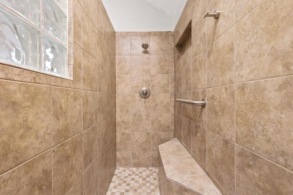 Wooded Creek - Residential Lease