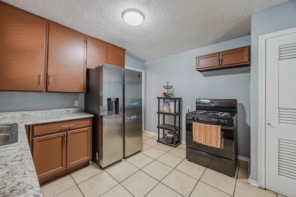 Forty Oaks Add - Residential