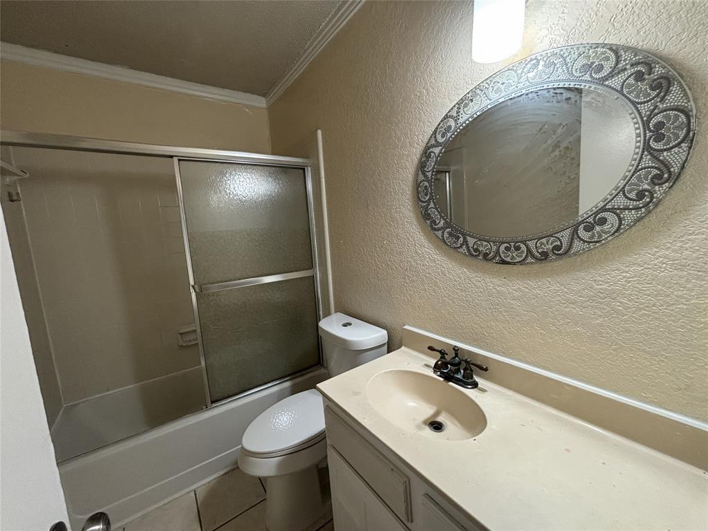 Hillcrest West Add - Residential Lease