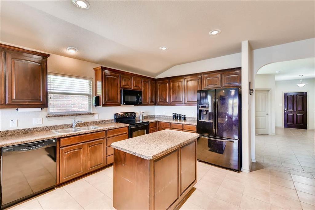 3401 Buckthorn Lane