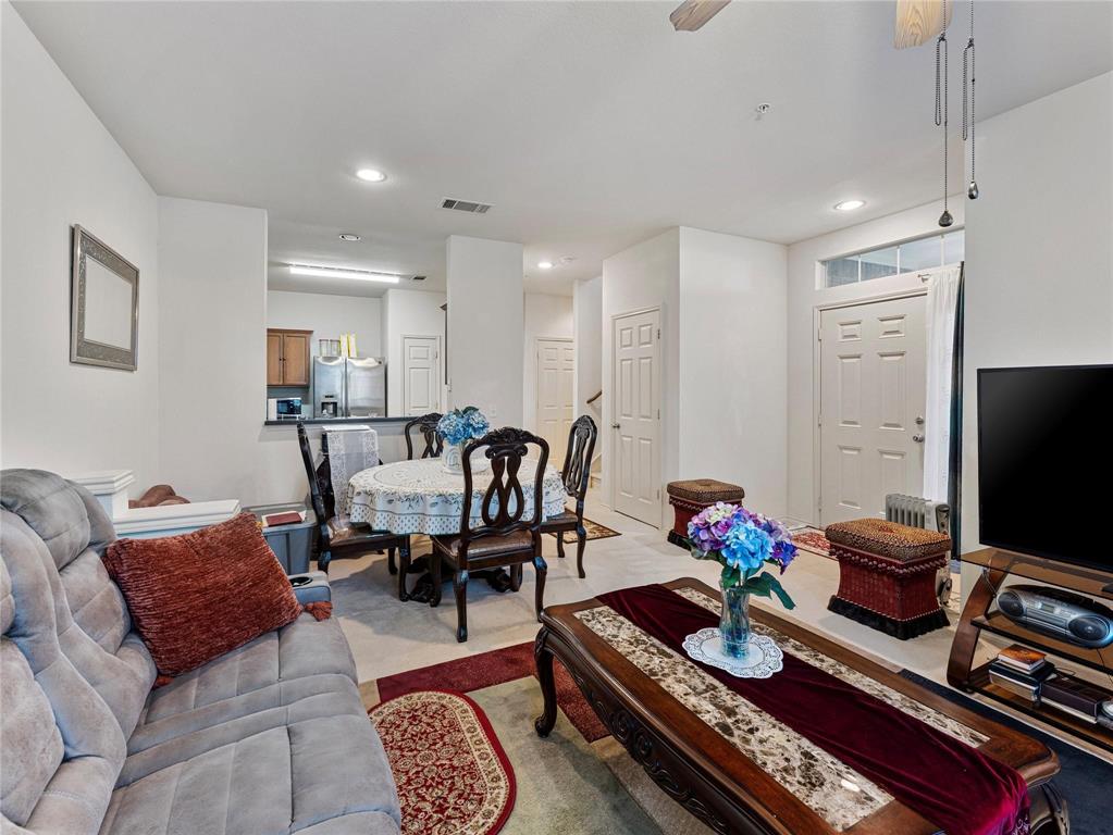 Stoneleigh Place Add - Residential