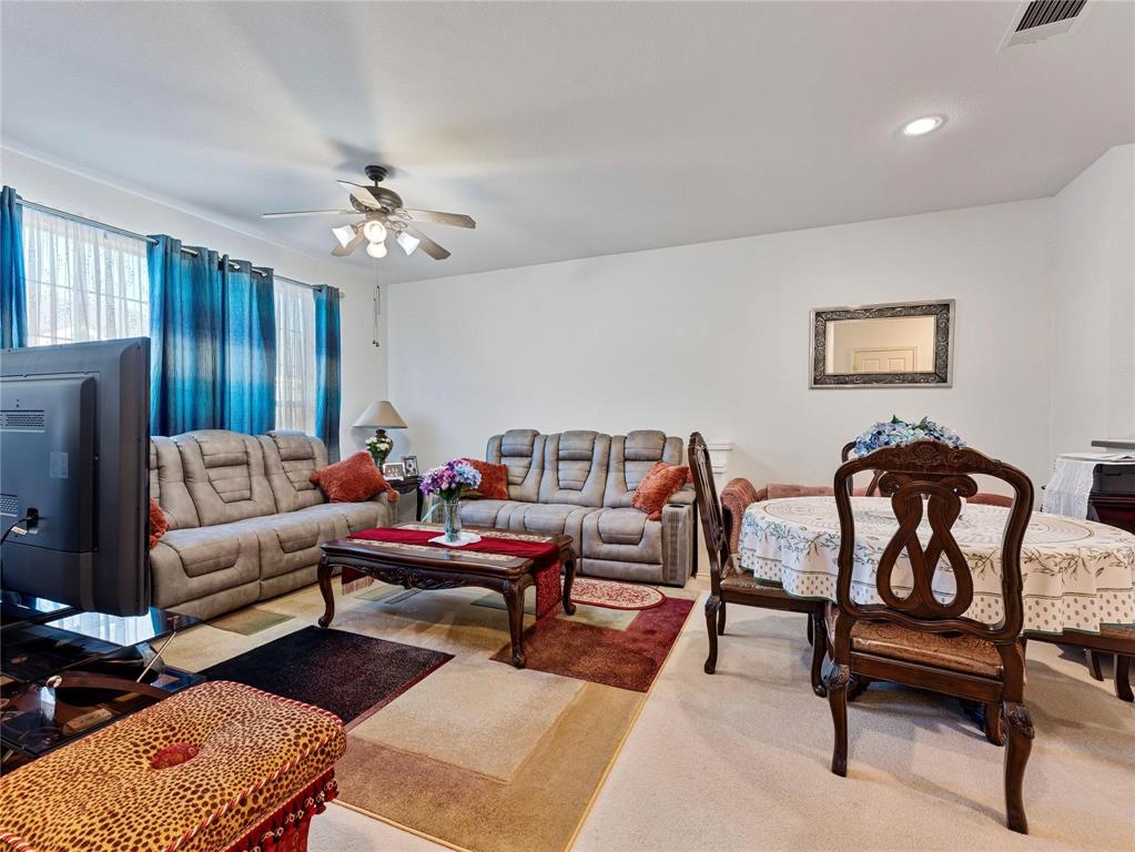 2252 Stoneleigh Place