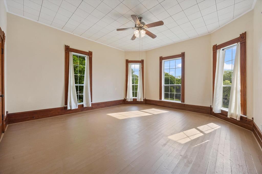 Mccasland - Commercial Sale