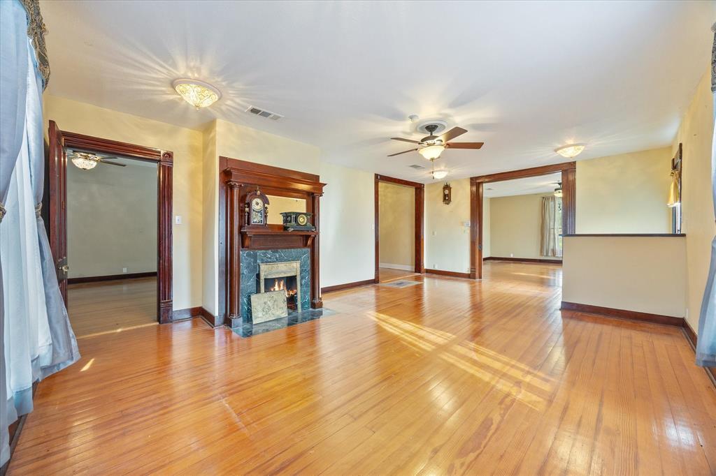 Mccasland - Commercial Sale